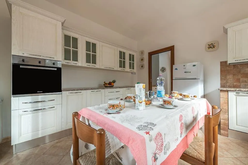 Вилла Affittasardegna-Villa La Fata Punta de su Torrione Италия