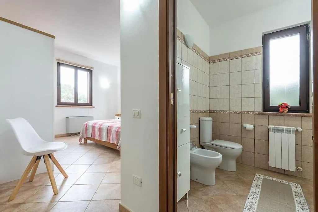 Вилла Affittasardegna-Villa La Fata Punta de su Torrione